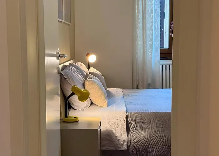 Elegant Escape Walk To The Colosseum Apartment *